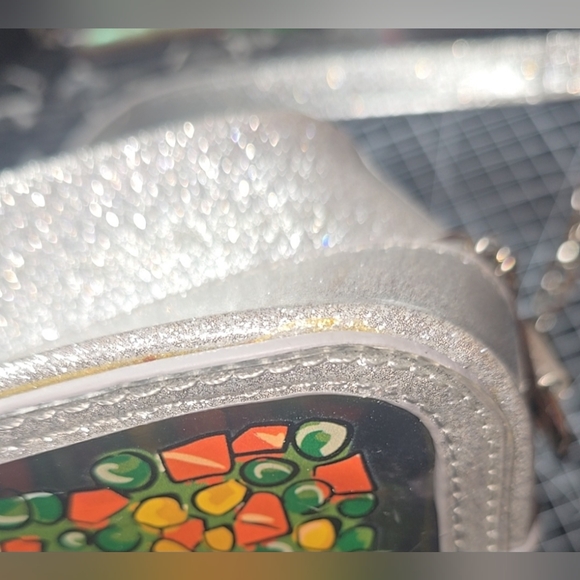 Current Mood Tv Dinner Crossbody - Picture 3 of 4